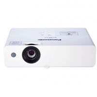 松下(Panasonic)投影仪PT-X336C高清办公 会议教学 家用投影机